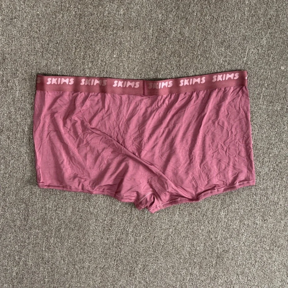 SKIMS Mens Stretch Boxer Trunk Cordovan‎ Burgundy BO-BBR-7838M Size 4X NEW